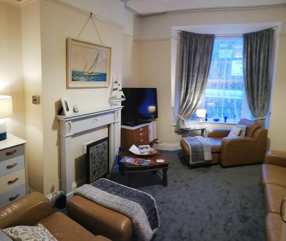 Apartamento A Summer Place - Spacious Maisonette, Central Whitby, Sleeps 4, Close To Amenities Exterior foto