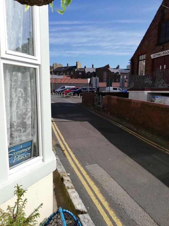 Apartamento A Summer Place - Spacious Maisonette, Central Whitby, Sleeps 4, Close To Amenities Exterior foto