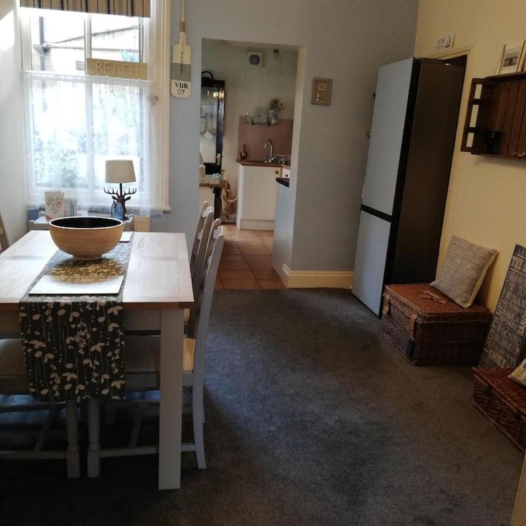 Apartamento A Summer Place - Spacious Maisonette, Central Whitby, Sleeps 4, Close To Amenities Exterior foto